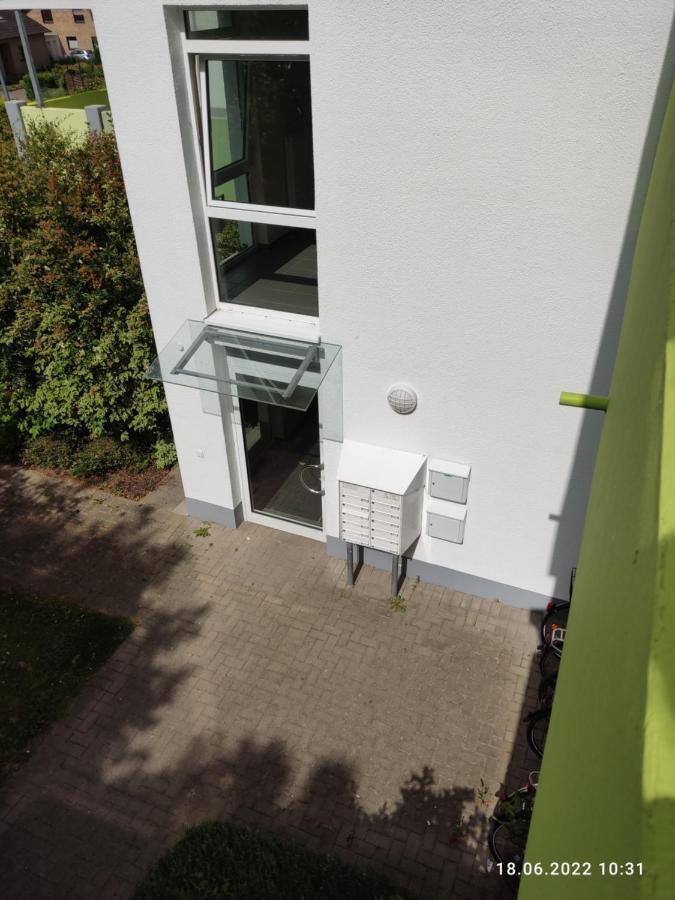 Gemuetliches Einzelzimmer Super Late Check In Moeglich Brake  Luaran gambar